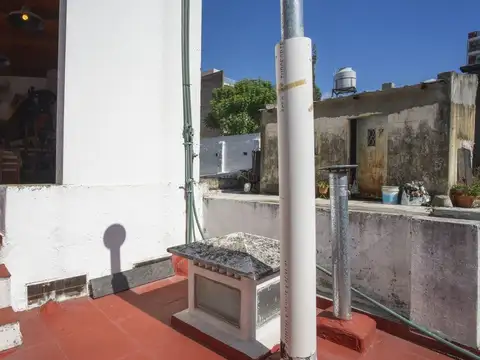 Depto Tipo Casa 2 ambientes con 1 baño