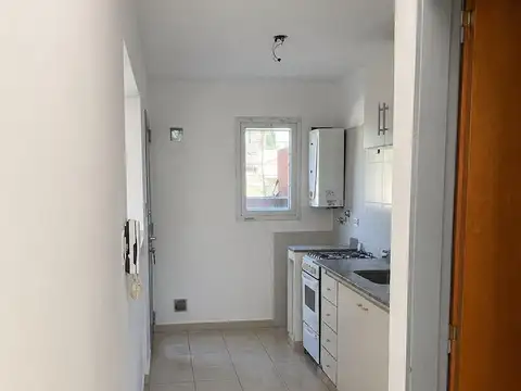 Casa en Alquiler con 1 cochera