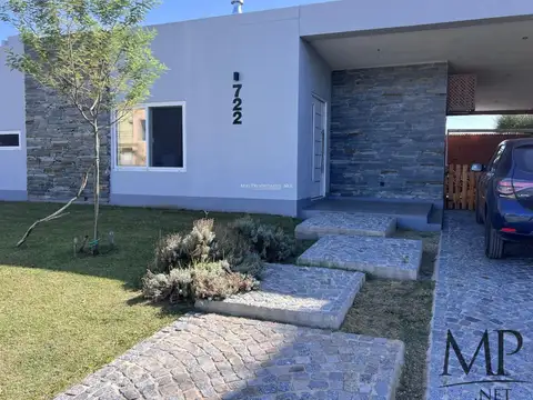 Casa en Venta en Horizontes al Sur, USD 255.000