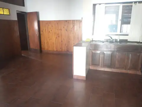Depto Tipo Casa en Alquiler en Olivos, $ 1.290.000