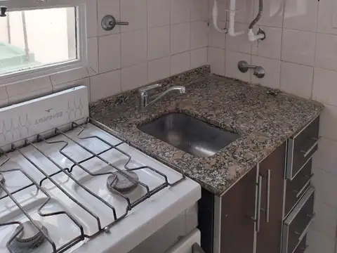 Departamento en Alquiler en Parque Las Heras, $ 460.000