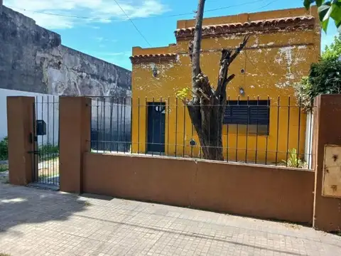 Casa en  venta en La Plata