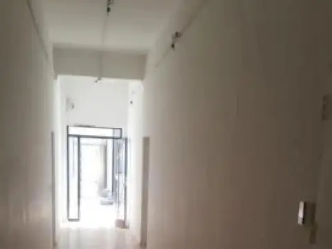 Colectora Oeste Ramal Escobar e/ De las Artes y Del Trabajo