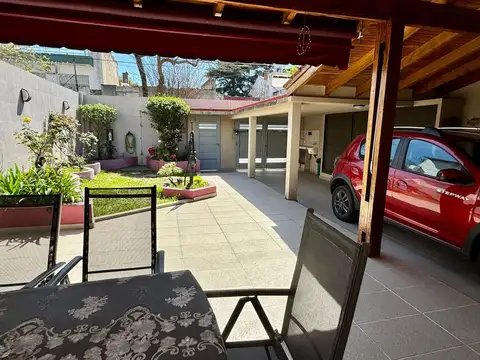 Casa en Venta en Liniers, USD 250.000