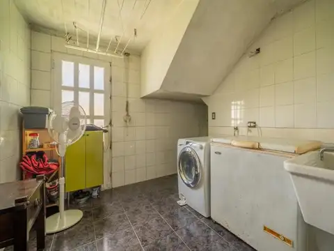 Casa en Venta en Barrio Uno, USD 289.000