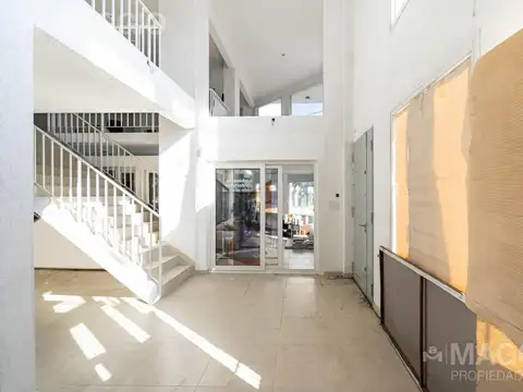 Local en Alquiler A Estrenar