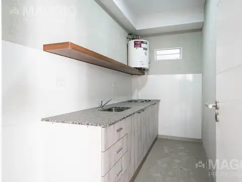 Local en Alquiler en Haedo, $ 1.200.000