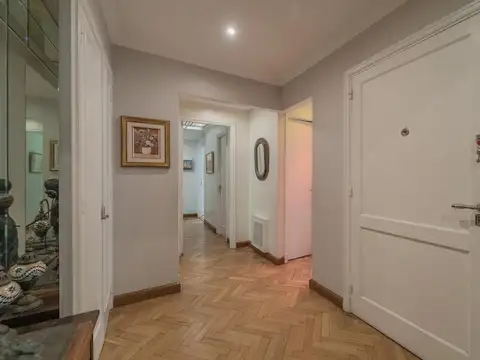 Departamento en Venta con 2 cocheras