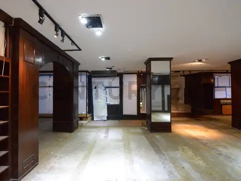 SARMIENTO 400 , Piso 0