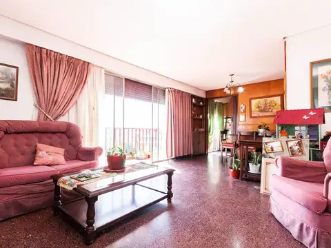 Depto Tipo Casa en Venta al Este