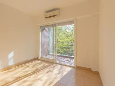 Venta de dos monoambientes independientes en Monte Castro