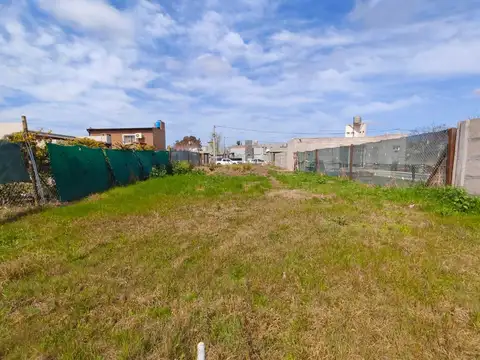 Terreno en Venta 32  mts Fondo