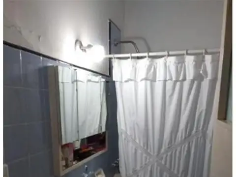 Depto Tipo Casa en Venta en Ramos Mejia, USD 120.000