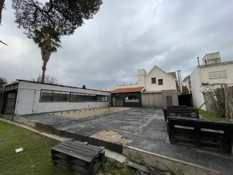 ¡VENTA! Hermosa casona APTA LOCAL COMERCIAL/GASTRONOMICO en el Cerro de las Rosas