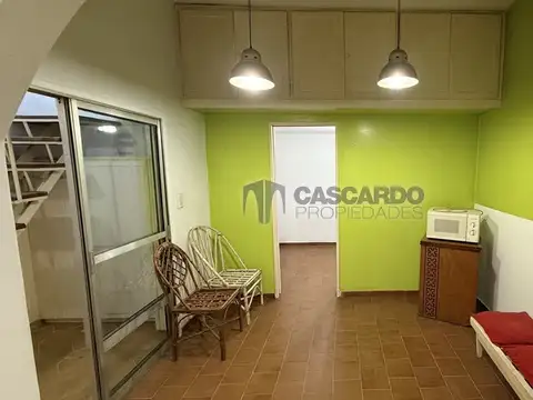 Depto Tipo Casa en Alquiler de 2 dormitorios