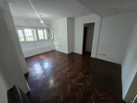 ALQUILER  2 DORM. + PATIO EXCELENTE UBICACION