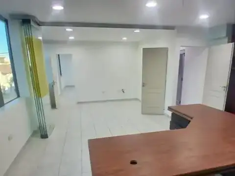 Galpon en Alquiler en Ramos Mejia, $ 7.000.000
