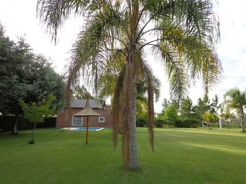 Quinta en Venta de 2 dormitorios