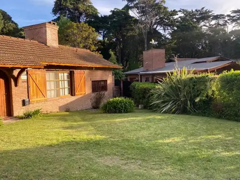 Avenida Shaw y De los Langostinos