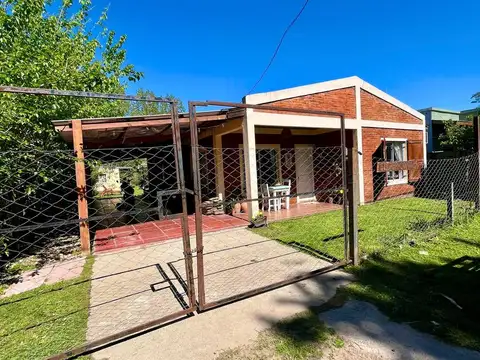 Casa en venta barrio Mburica