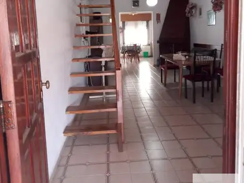 Casa y departamentos en venta  - 10 dormitorios 12 baños - 450mts2  - Mar Del Tuyu