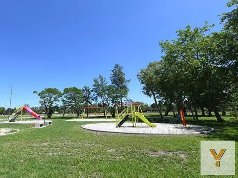 Terreno en Venta en Parque El Pato, USD 35.000