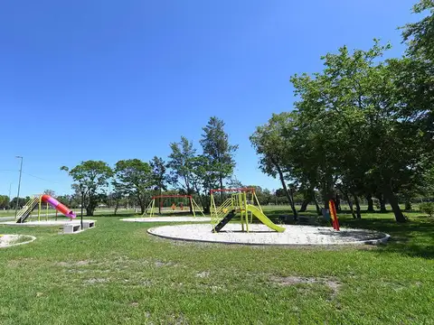 Terreno en Venta en Parque El Pato, USD 35.000