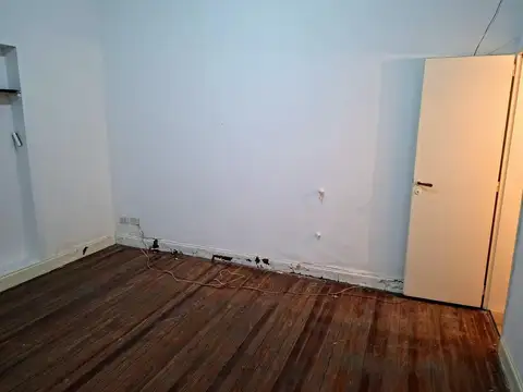 Depto Tipo Casa 8 ambientes con 4 baños