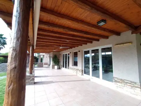 Casa en Venta al Oeste