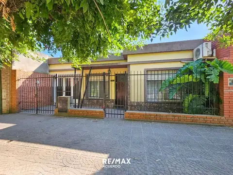 VENTA CASA 2 HAB/PILETA VILLA CAMPI LA EMILIA