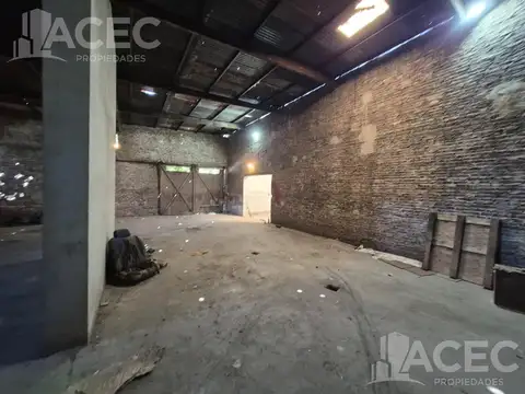 Venta / Permuta - Galpón - barrio La Tablada