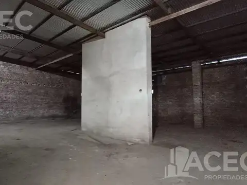 Venta / Permuta - Galpón - barrio La Tablada