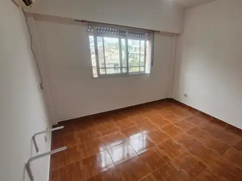 Depto Tipo Casa en Alquiler de 1 dormitorio
