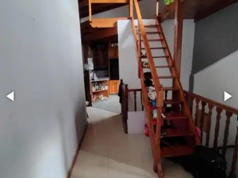 Casa 5 ambientes con 2 baños