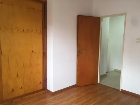 Departamento en Alquiler en Marcos Paz, $ 600.000