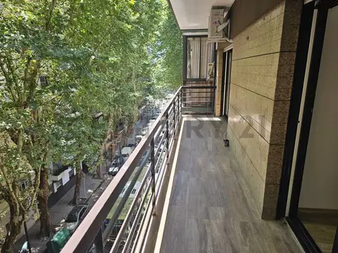 Venta Departamento 3 Amb en Palermo Hollywood – Luminoso, Balcón y Cochera