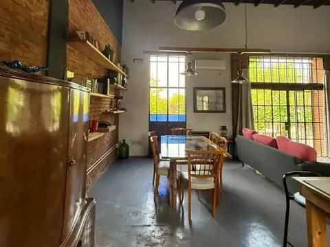 Casa 4 ambientes con 1 baño