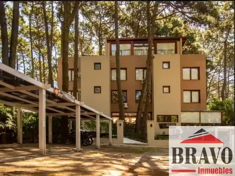 Complejo en venta ubicado en Mar de las Pampas