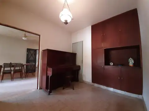 Venta de Casa Centrica- San Vicente