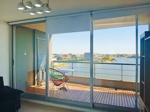 La Mansa vista al lago central