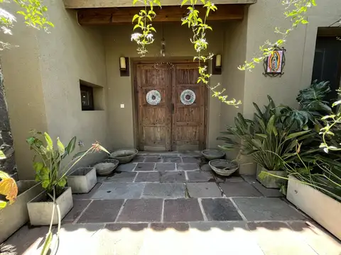 Casa en Venta en Puertos - Barrio Marinas, USD 790.000