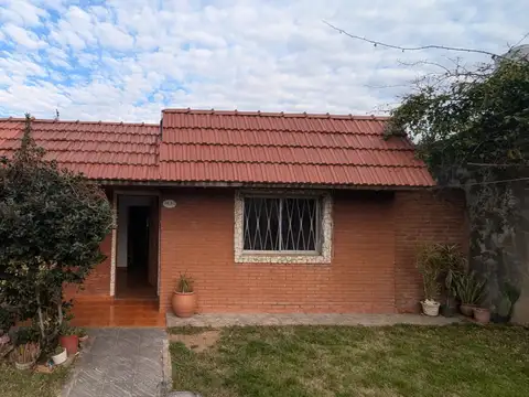 VENTA casa Calle Quilmes al 2600 San José 