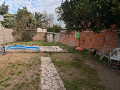VENTA casa Calle Quilmes al 2600 San José