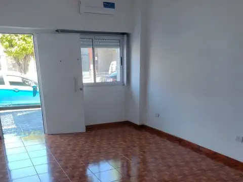 Depto Tipo Casa en Venta de Monoambiente