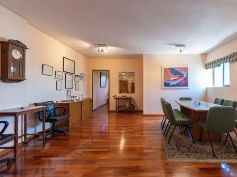 Venta oficina en Recoleta