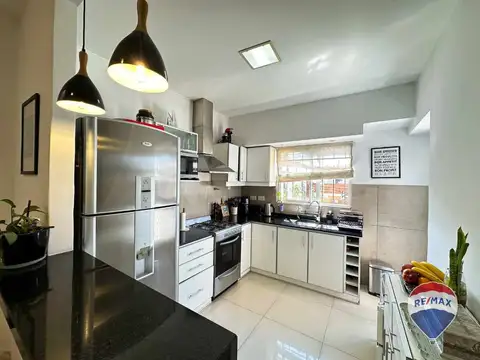 PH EN VENTA EN CIUDADELA SUR CON TERRAZA