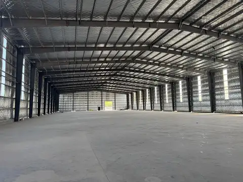 Depósito Premium A ESTRENAR sobre Colectora Acceso Oeste en General Rodriguez