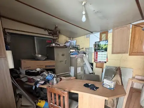 Sanchez Bustamante 2700, amplio terreno con galpon de 300 m2