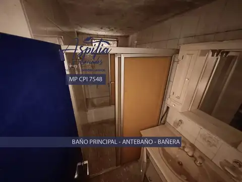 VENTA Casa 4 dormitorios con cochera y quincho en Bajo Palermo