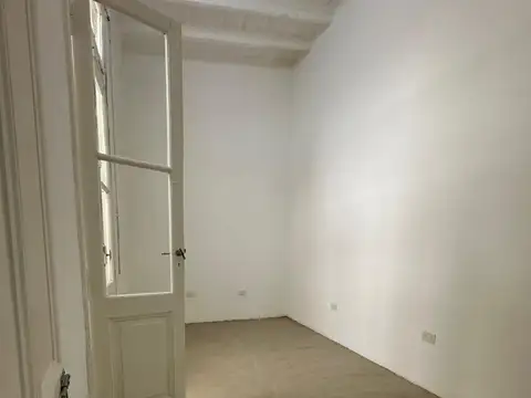Depto Tipo Casa en Alquiler en San Telmo, $ 900.000